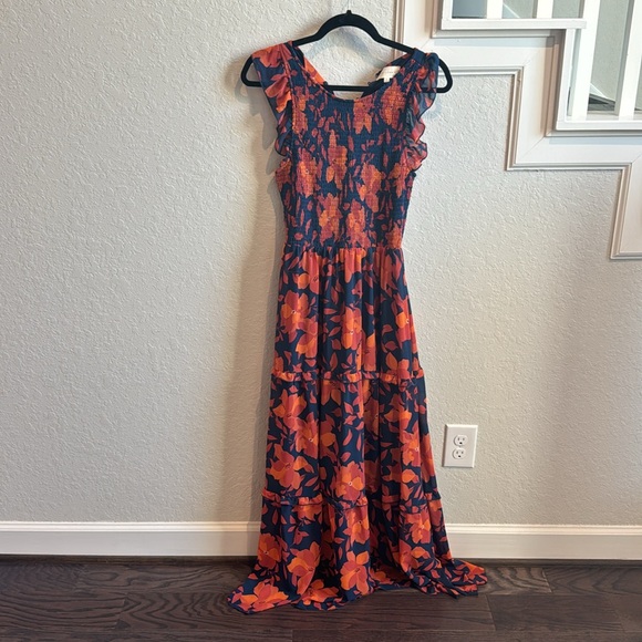 Floral maxi dress. - Picture 2 of 4